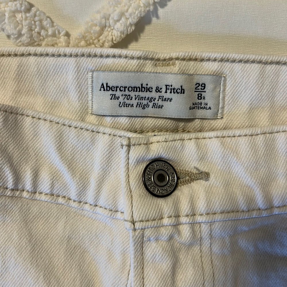 Abercrombie & Fitch High Rise Flare Denim